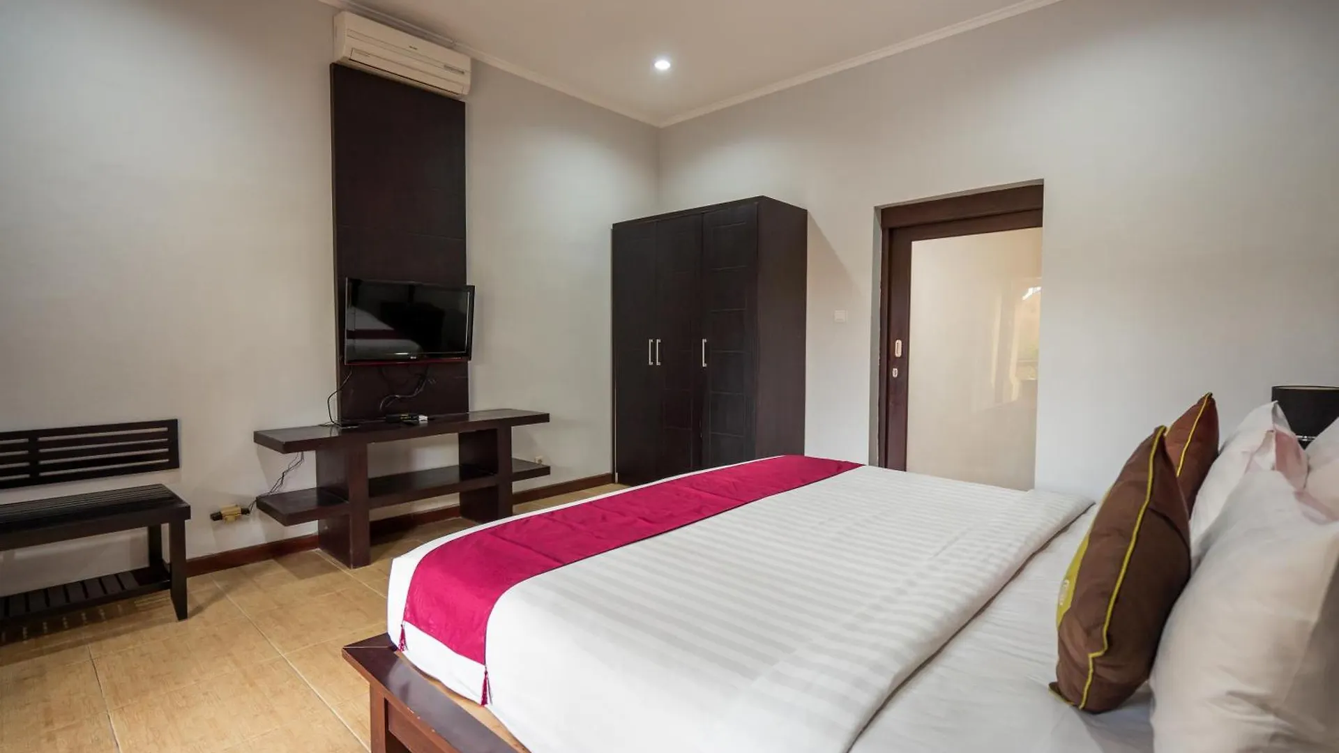 The Lavana Bali Radiance Yudistira Villas Seminyak Indonesia
