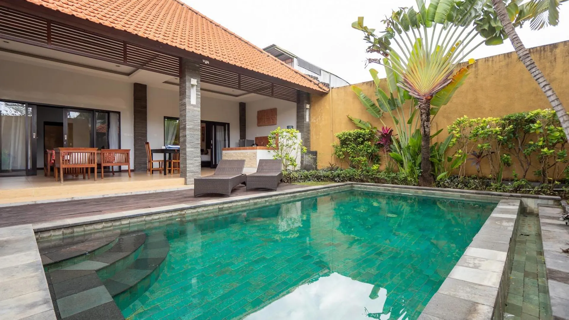 The Lavana Bali Radiance Yudistira Villas Seminyak
